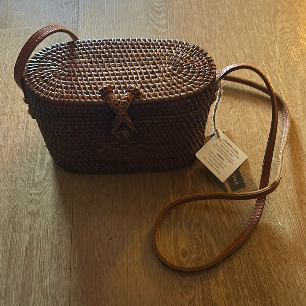 Basket Crossbody Purse Genuine Leather Strap